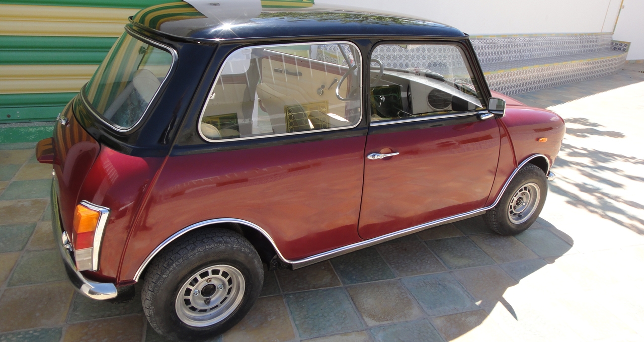 AUSTIN MINI