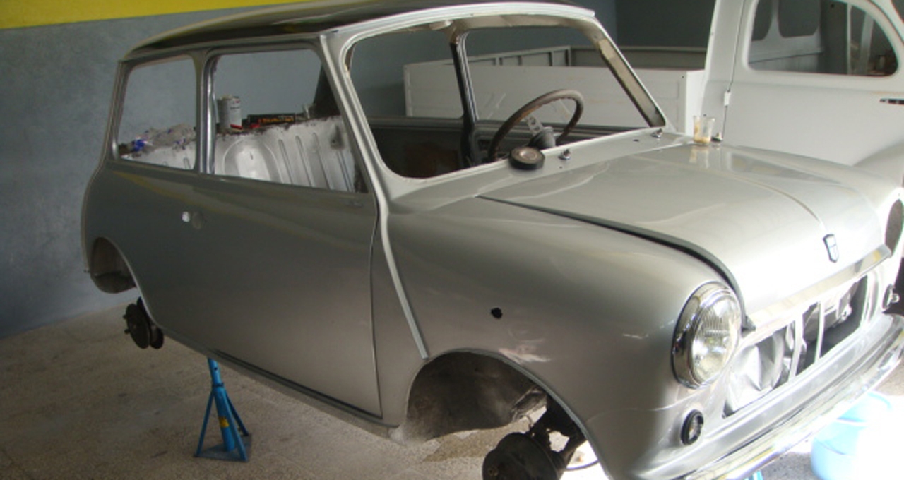 AUSTIN MINI