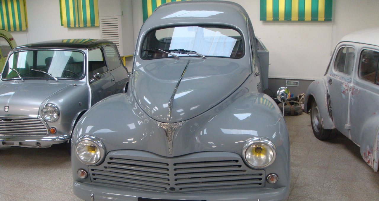 Peugeot Camionnette 203