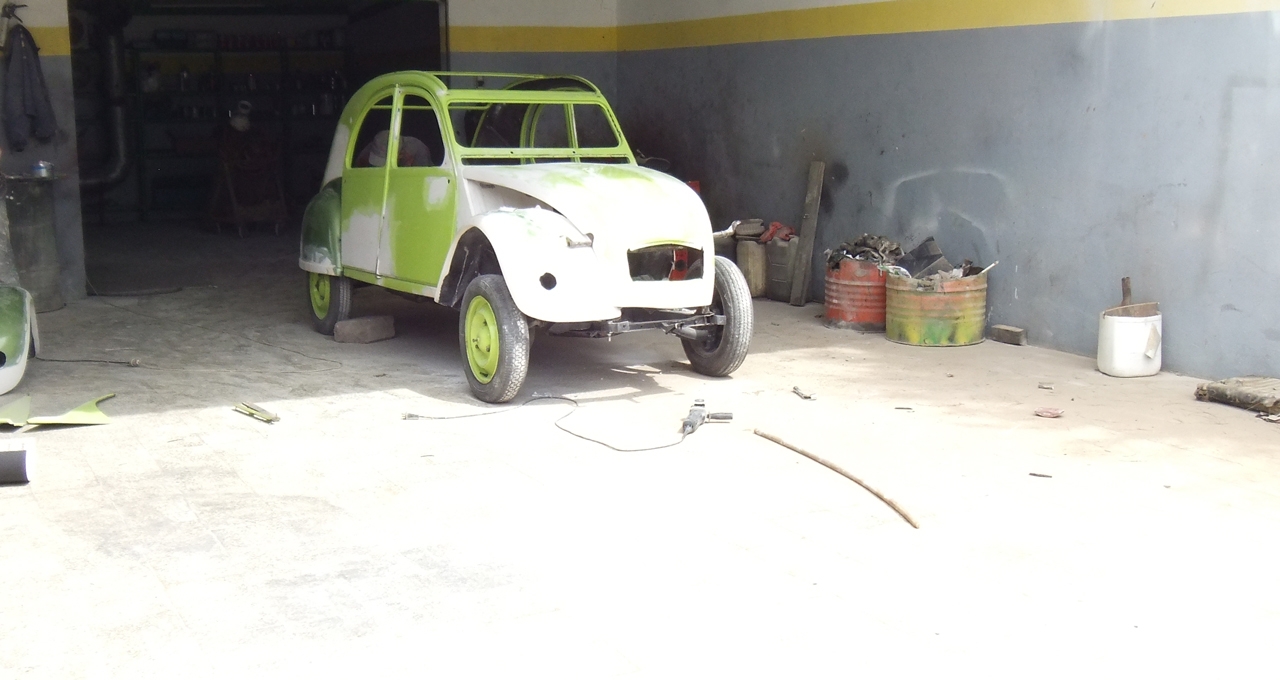Citroën 2CV Type AZ  (série KA)
